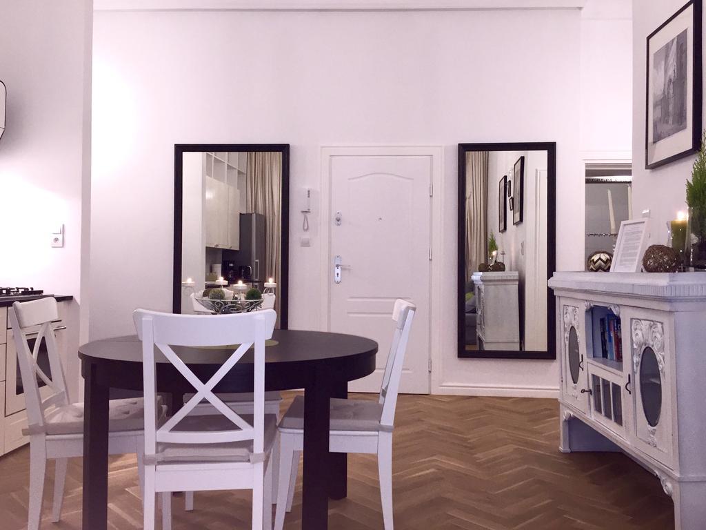 Exclusive Old Town Apartment By Noclegi Renters Breslavia Exterior foto